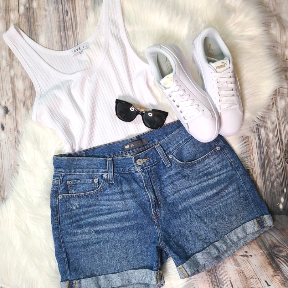 Levi's cuffed shorts